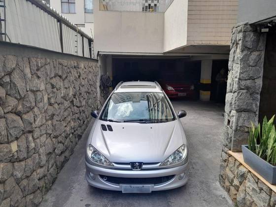 PEUGEOT 206 1.4 MOONLIGHT 8V FLEX 4P MANUAL PEUGEOT 206 1.4 MOONLIGHT 8V FLEX 4P MANUAL